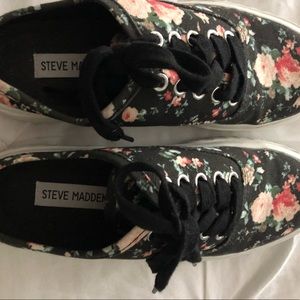 Woman’s slip on tennis shoes